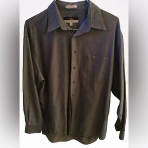 VR by Vito Rufolo Men's dress/casual shirt 16-1/2 34/35